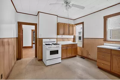 68 Raymond Ave, Somerville, MA 02144 - Photo 5