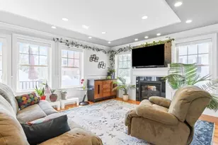 16 Downey St, Watertown, MA 02472 - Photo 9