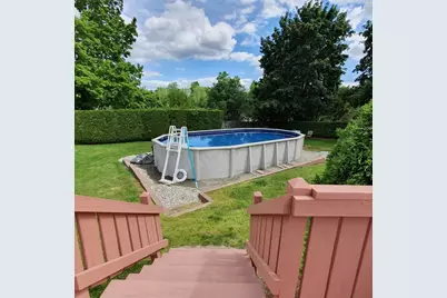 264 Greystone Ave, West Springfield, MA 01089 - Photo 25