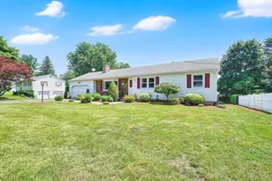 264 Greystone Ave, West Springfield, MA 01089 - Photo 3