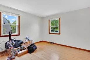 264 Greystone Ave, West Springfield, MA 01089 - Photo 19