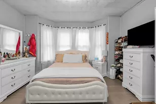 7 Trenton St, Lawrence, MA 01841 - Photo 7