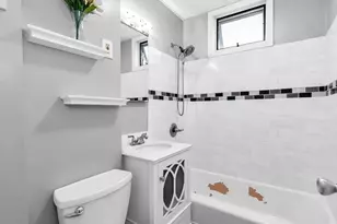 7 Trenton St, Lawrence, MA 01841 - Photo 31