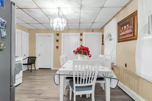 7 Trenton St, Lawrence, MA 01841 - Photo 23