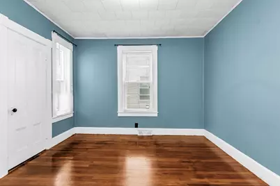 7 Trenton St, Lawrence, MA 01841 - Photo 23