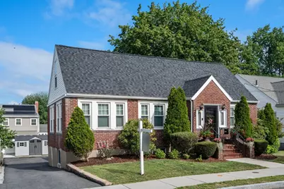 25 Piermont St, Watertown, MA 02472 - Photo 3