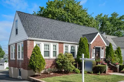 25 Piermont St, Watertown, MA 02472 - Photo 7