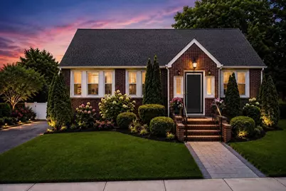 25 Piermont St, Watertown, MA 02472 - Photo 3