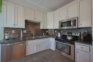 112 Dutcher St, Hopedale, MA 01747 - Photo 9