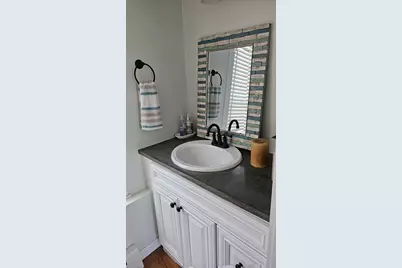112 Dutcher St, Hopedale, MA 01747 - Photo 15