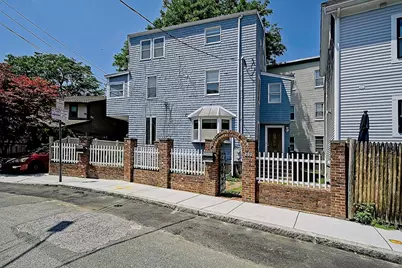201-203 Clark Street #201, Cambridge, MA 02139 - Photo 3