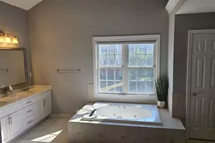 10 Paul Revere Path, Hopkinton, MA 01748 - Photo 17