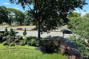 145 Pinckney, Boston, MA 02114 - Photo 15