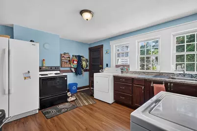 17 Woodland St #17, Northbridge, MA 01588 - Photo 7