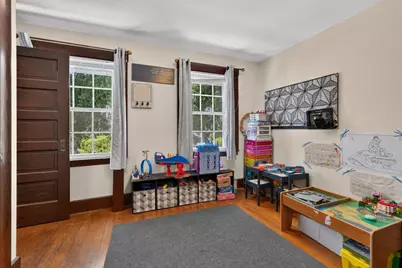 17 Woodland St #17, Northbridge, MA 01588 - Photo 5