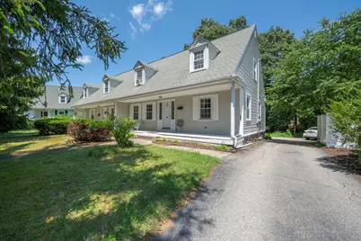 17 Woodland St #17, Northbridge, MA 01588 - Photo 1