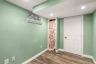 26 Walnut St, Attleboro, MA 02703 - Photo 31