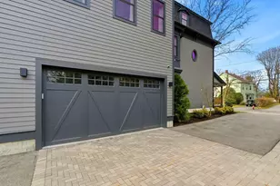 70 Walker St, Newton, MA 02460 - Photo 35