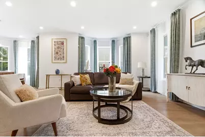 70 Walker St #Front, Newton, MA 02460 - Photo 7