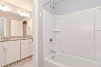 22 Locust Ln #22, Hopkinton, MA 01748 - Photo 13