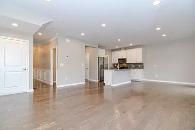 22 Locust Ln #22, Hopkinton, MA 01748 - Photo 7
