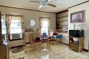15 Valentine St, New Bedford, MA 02744 - Photo 9