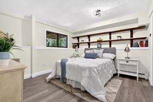365 Newton St, Brookline, MA 02467 - Photo 29