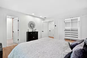 365 Newton St, Brookline, MA 02467 - Photo 25