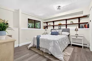 365 Newton St, Brookline, MA 02467 - Photo 29