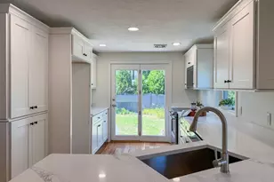 187 Humphrey St, Marblehead, MA 01945 - Photo 9