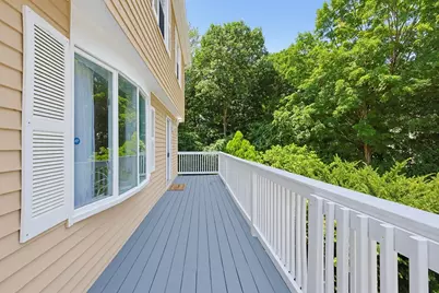 2 Mayflower Circle, Shrewsbury, MA 01545 - Photo 3