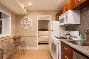 1253 Beacon St, Brookline, MA 02446 - Photo 7
