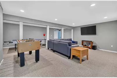 7 McCarthy Cir, Framingham, MA 01701 - Photo 29