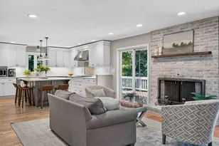 7 McCarthy Cir, Framingham, MA 01701 - Photo 9