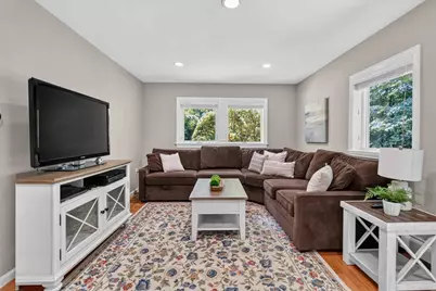 7 McCarthy Cir, Framingham, MA 01701 - Photo 15