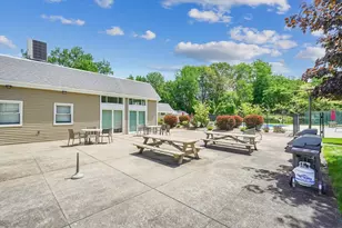 26 Nassau Dr, Springfield, MA 01129 - Photo 37