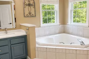 111 Springfield St, Wilbraham, MA 01095 - Photo 21