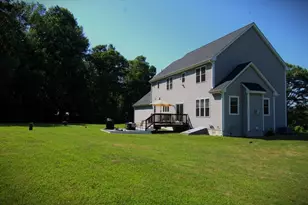 277 Yew St, Douglas, MA 01516 - Photo 5