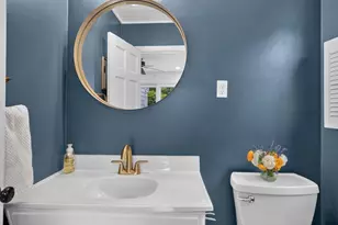 18 Hart St, Burlington, MA 01803 - Photo 17