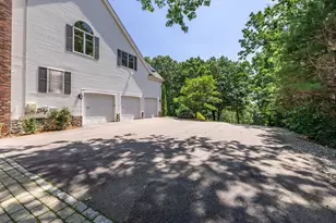 22 Rhodes Dr, Wrentham, MA 02093 - Photo 31