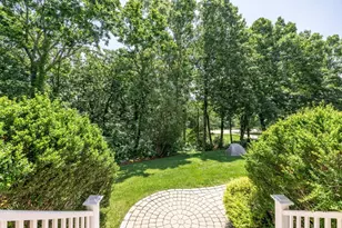 22 Rhodes Dr, Wrentham, MA 02093 - Photo 5