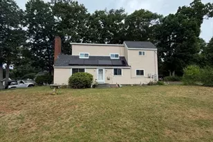 17 E Public St, Freetown, MA 02702 - Photo 17