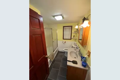 17 E Public St, Freetown, MA 02702 - Photo 3