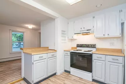 56 Warner St, Northampton, MA 01062 - Photo 9