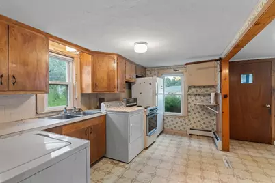 21 Edgemere Blvd, Shrewsbury, MA 01545 - Photo 9