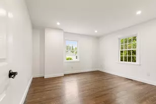 39 McKinley Ave, Lowell, MA 01851 - Photo 13