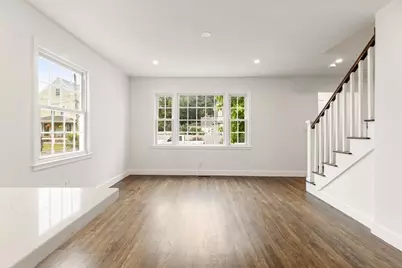 39 McKinley Avenue, Lowell, MA 01851 - Photo 11