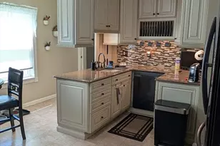 103 B, Lowell, MA 01851 - Photo 13
