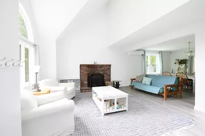 95 Rockville Ave, Falmouth, MA 02536 - Photo 3