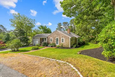 864 West Yarmouth Road, Yarmouth, MA 02675 - Photo 3